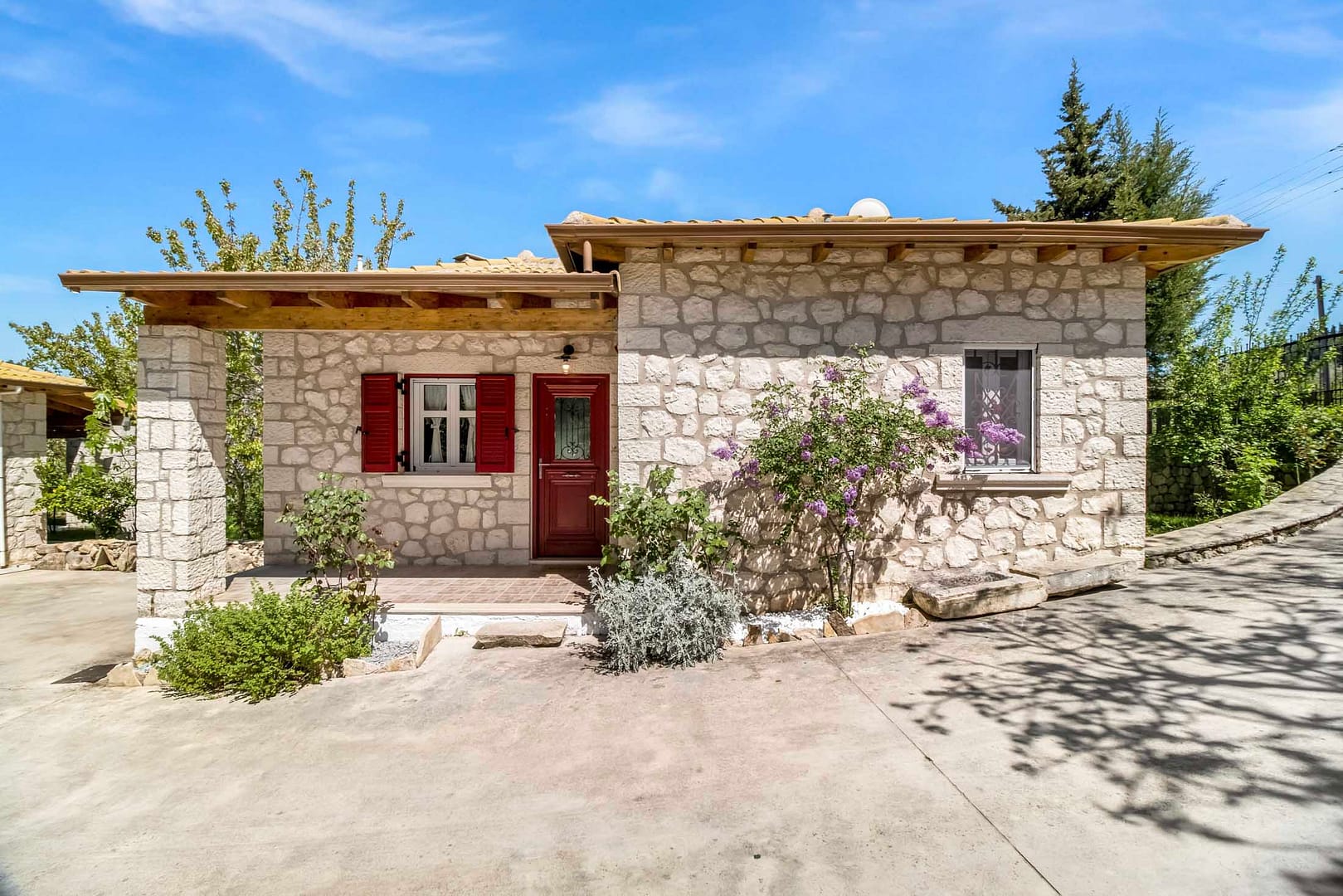 Peaceful Villa is one of the Apanema Mindfulness stone villas with fast wifi, heated pool and sauna, ideal for couples or families, but also great for group bookings in Lefkada, when you book more villas in our Complex.